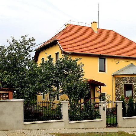 אגר Nemes Apartman חדר תמונה