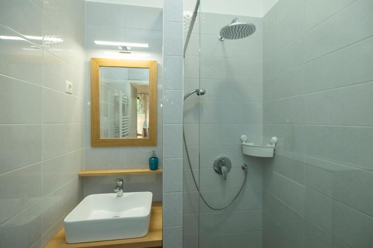 אגר Nemes Apartman מראה חיצוני תמונה