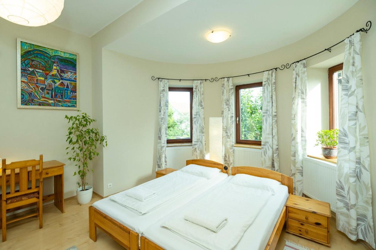 אגר Nemes Apartman מראה חיצוני תמונה